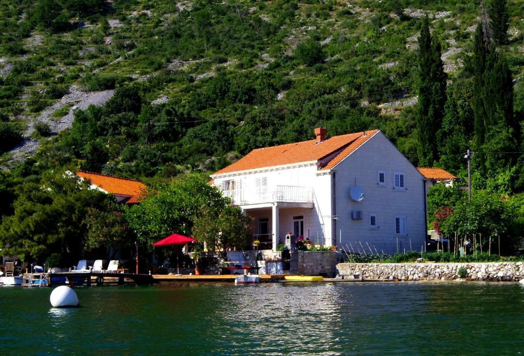 Apartments Capitano Blue Затон Номер фото